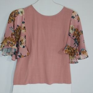 Umge USA   Floral Sleeve Pink Blouse S sz.